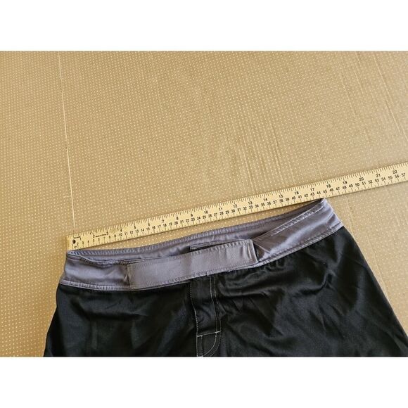 93 Brand Jiu Jitsu Gray Black MMA Wrestling Grappling Shorts size 36 Model V5 - Picture 7 of 8